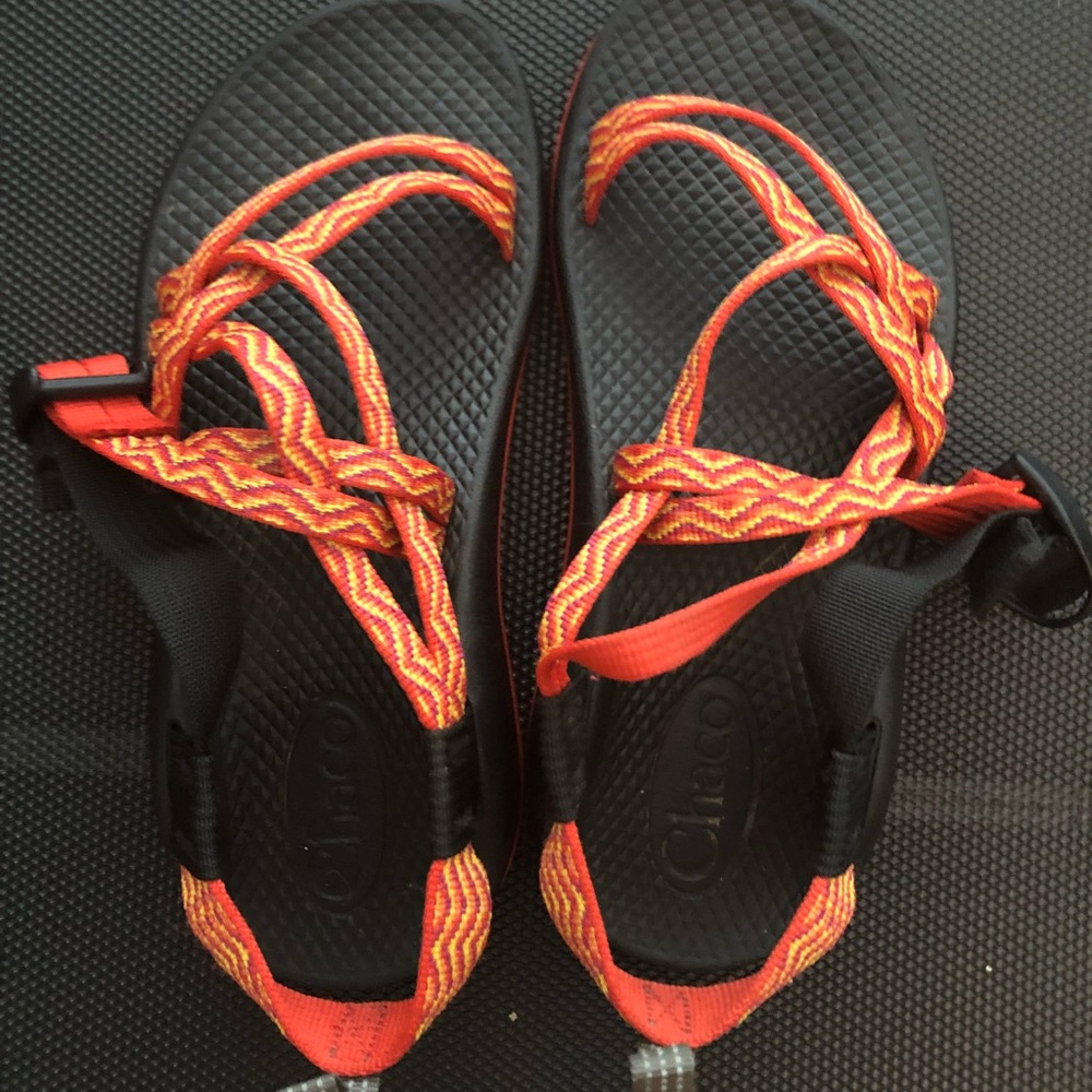 Kids Chaco sandals size 3 boy girl unisex